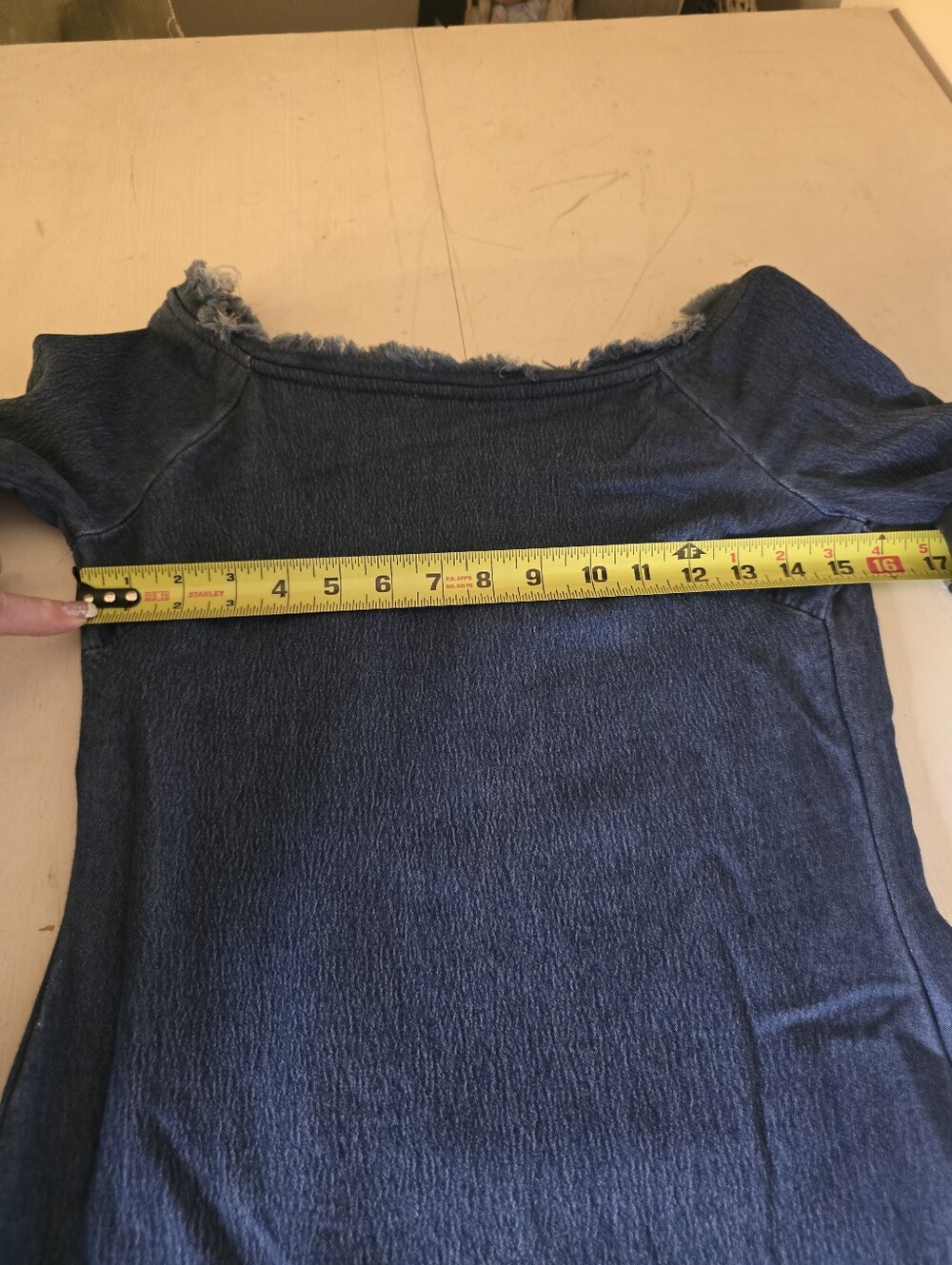 Venus Off The Shoulder Raw Edge Denim XS - Picture 9 of 14